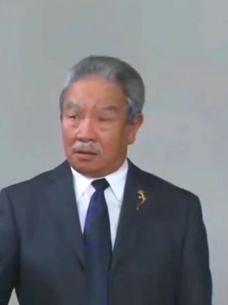 严云高