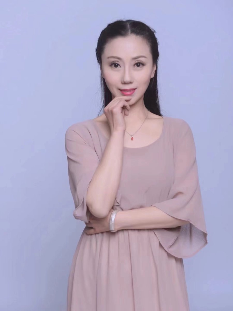 雍丽娟